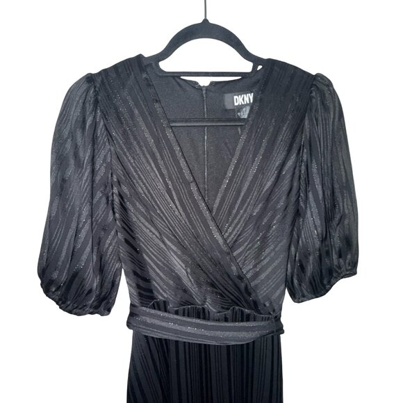 DKNY Black W/ Silver Metallic Striped Faux Wrap Dress W Tie Belt  Sz 8 NWT - Picture 3 of 12